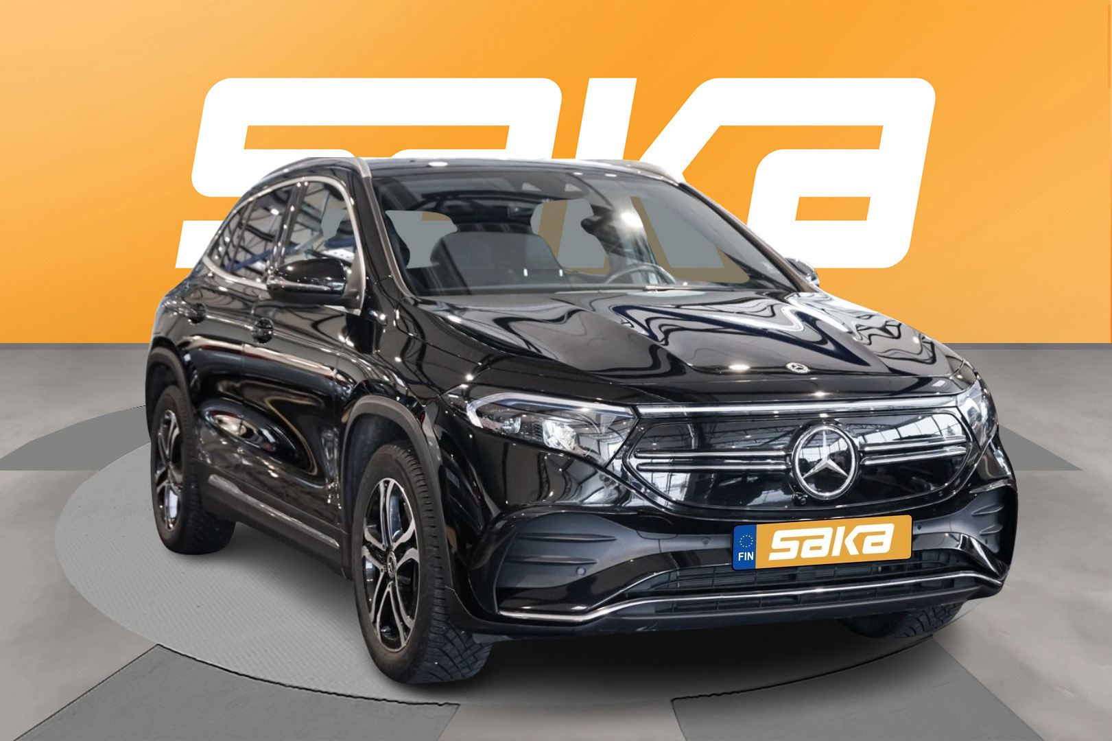 MERCEDES-BENZ EQA 2023