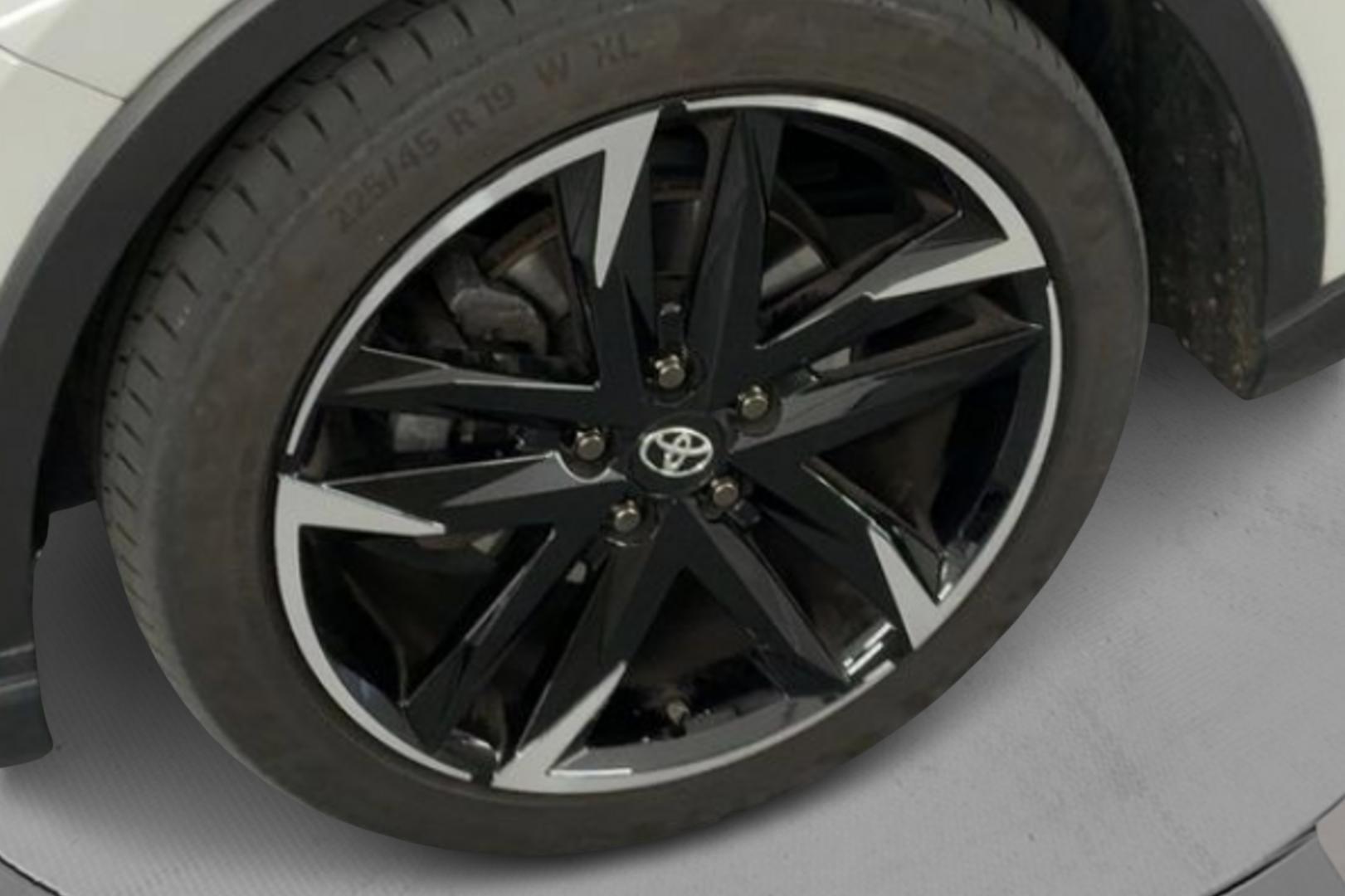 TOYOTA C-HR 2021