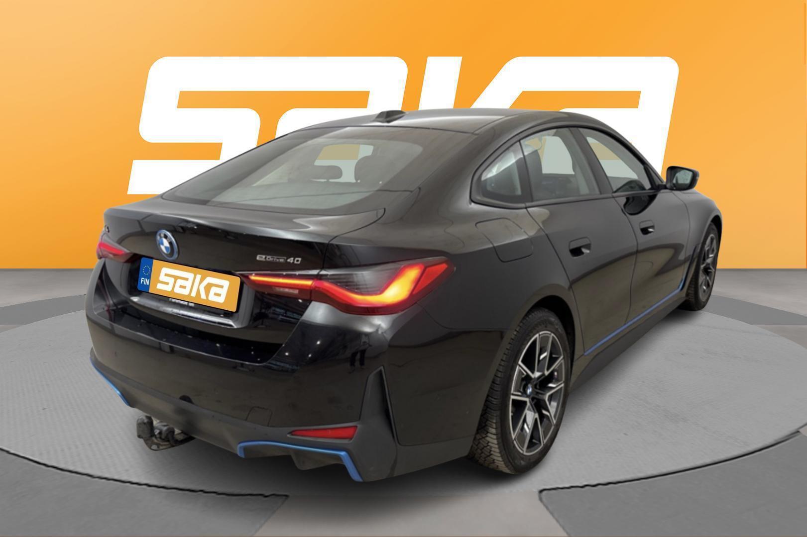 BMW i4 2023