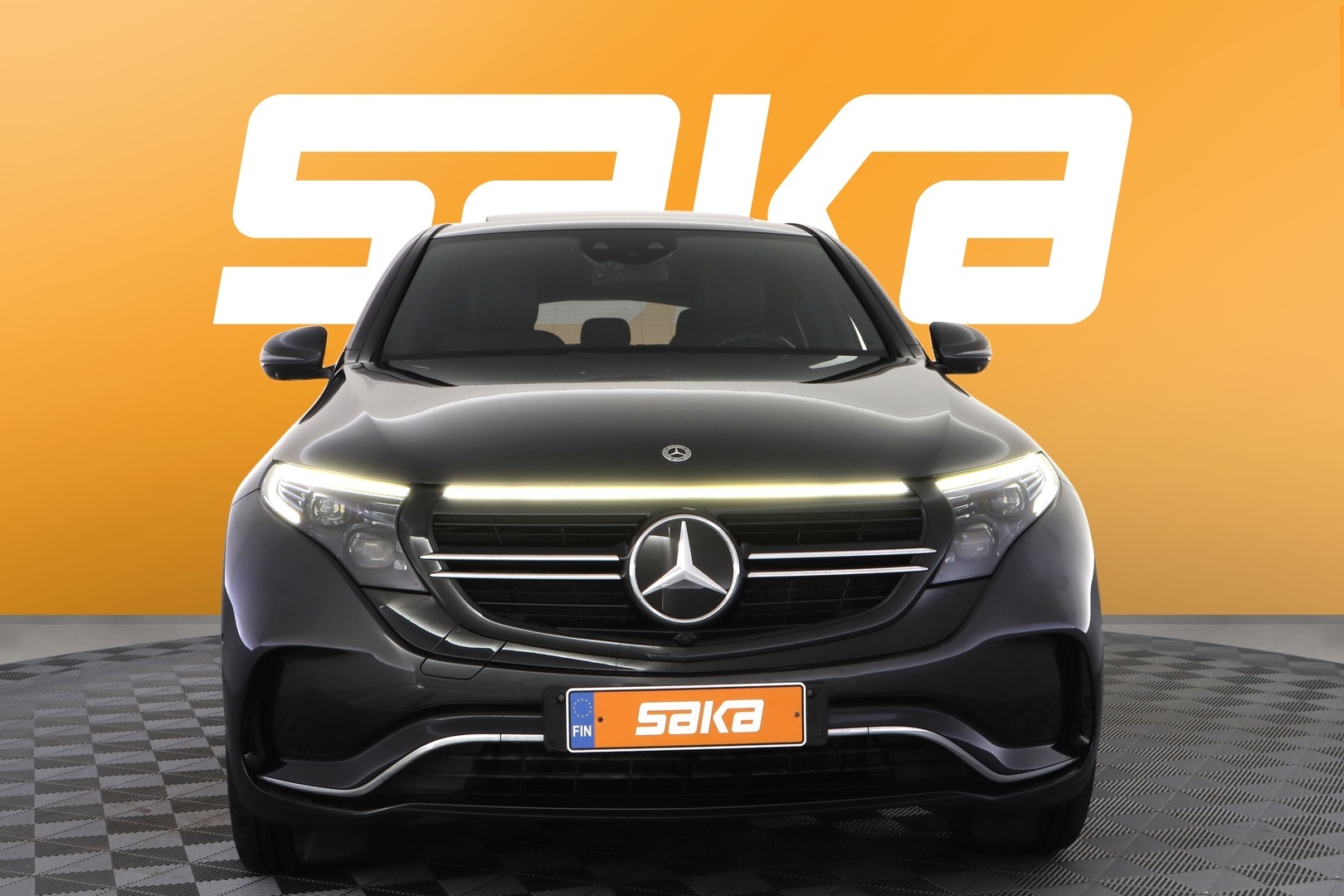 MERCEDES-BENZ EQC 2023