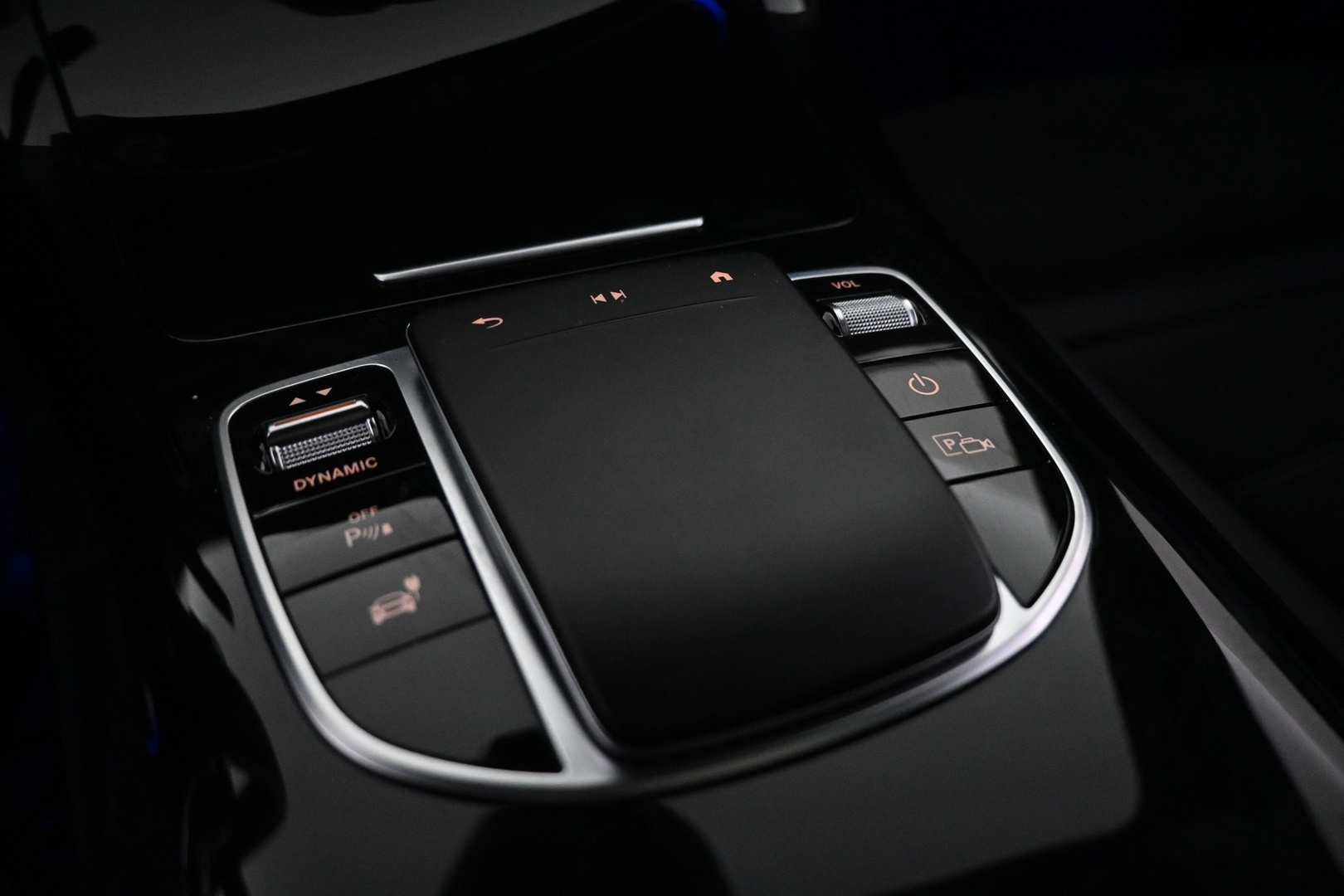 MERCEDES-BENZ EQC 2023