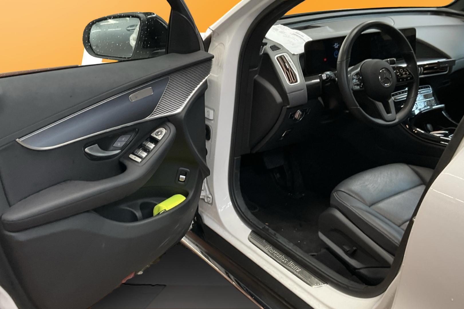 MERCEDES-BENZ EQC 2023