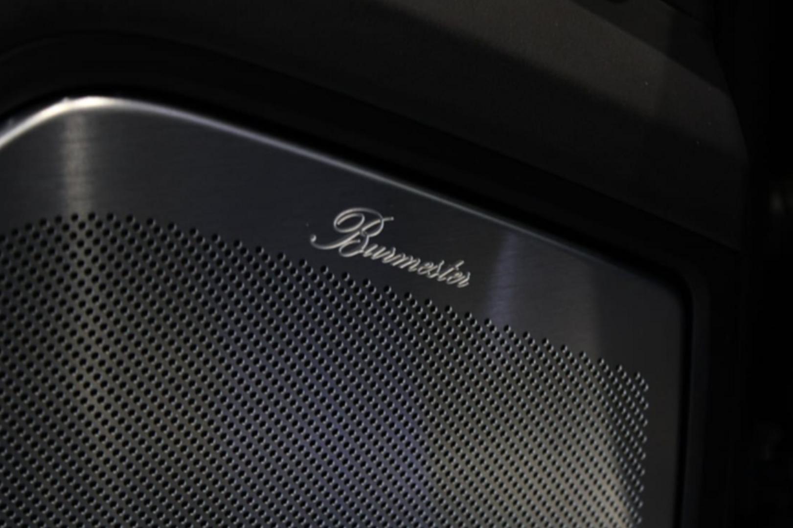 PORSCHE Cayenne 2024