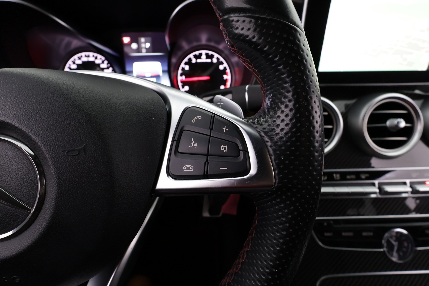 MERCEDES-BENZ C 43 AMG 2017