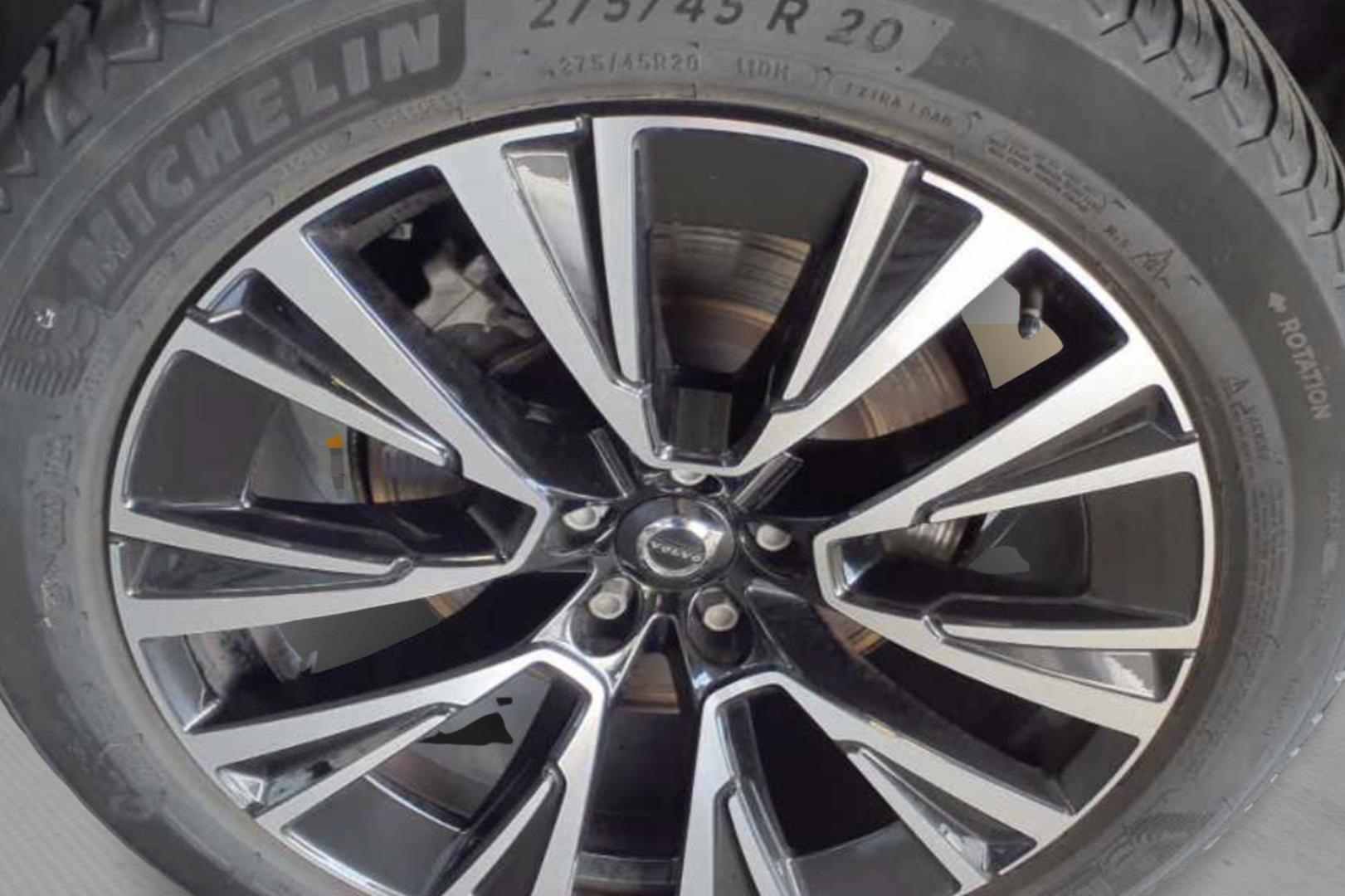VOLVO XC90 2023