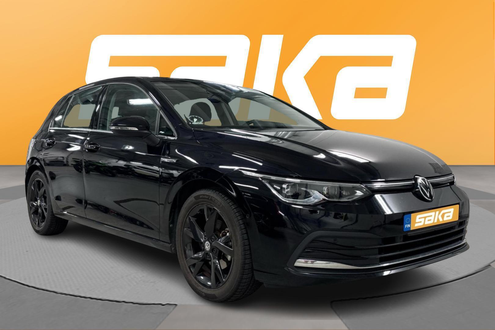 VOLKSWAGEN Golf 2021