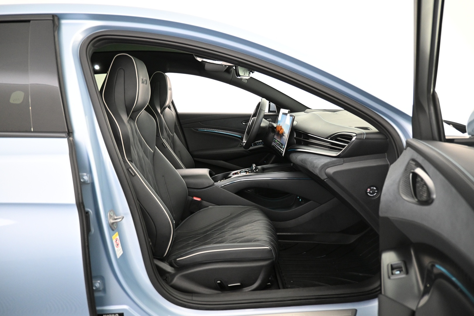 BYD SEAL 2025