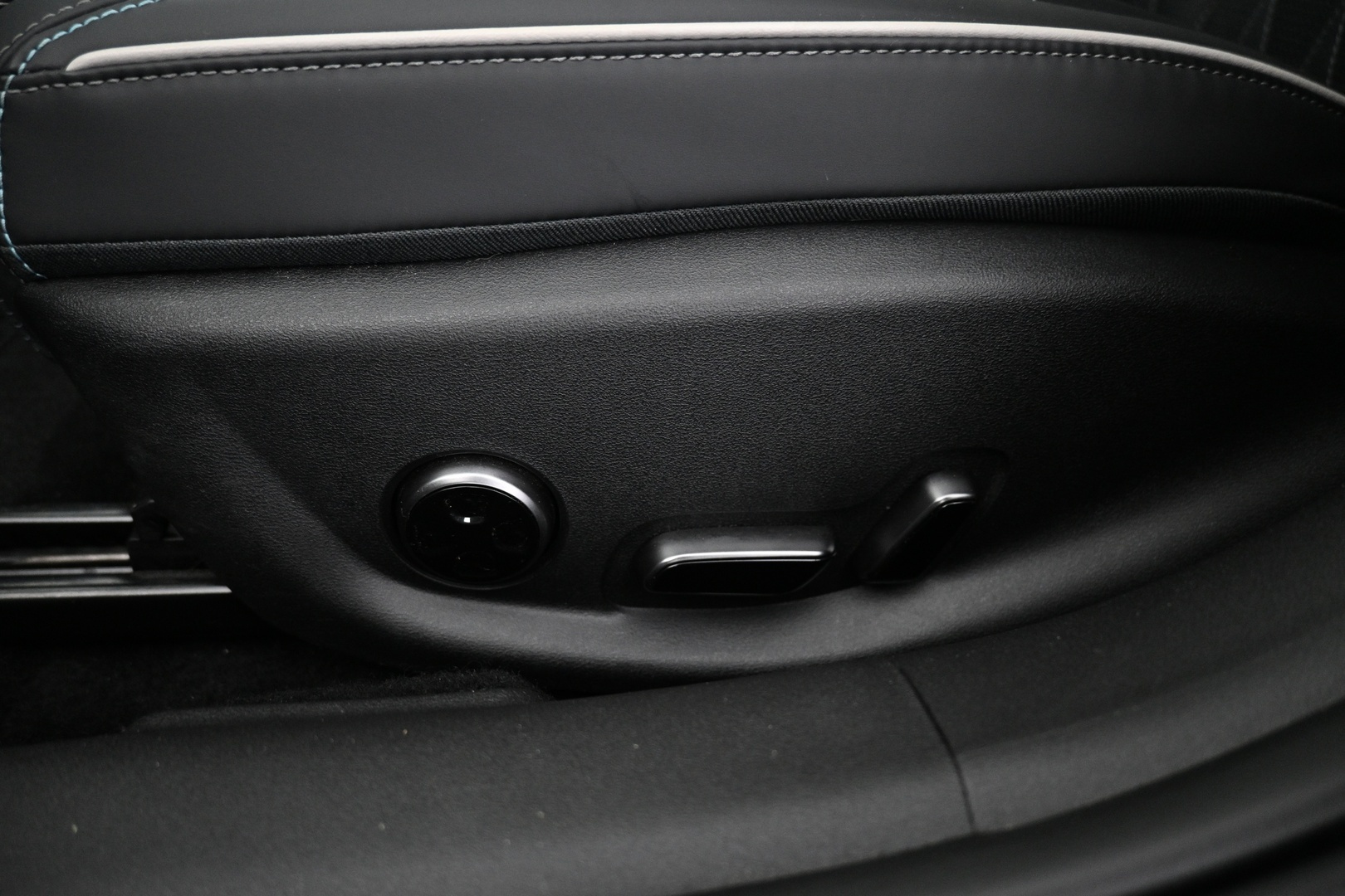 BYD SEAL 2025
