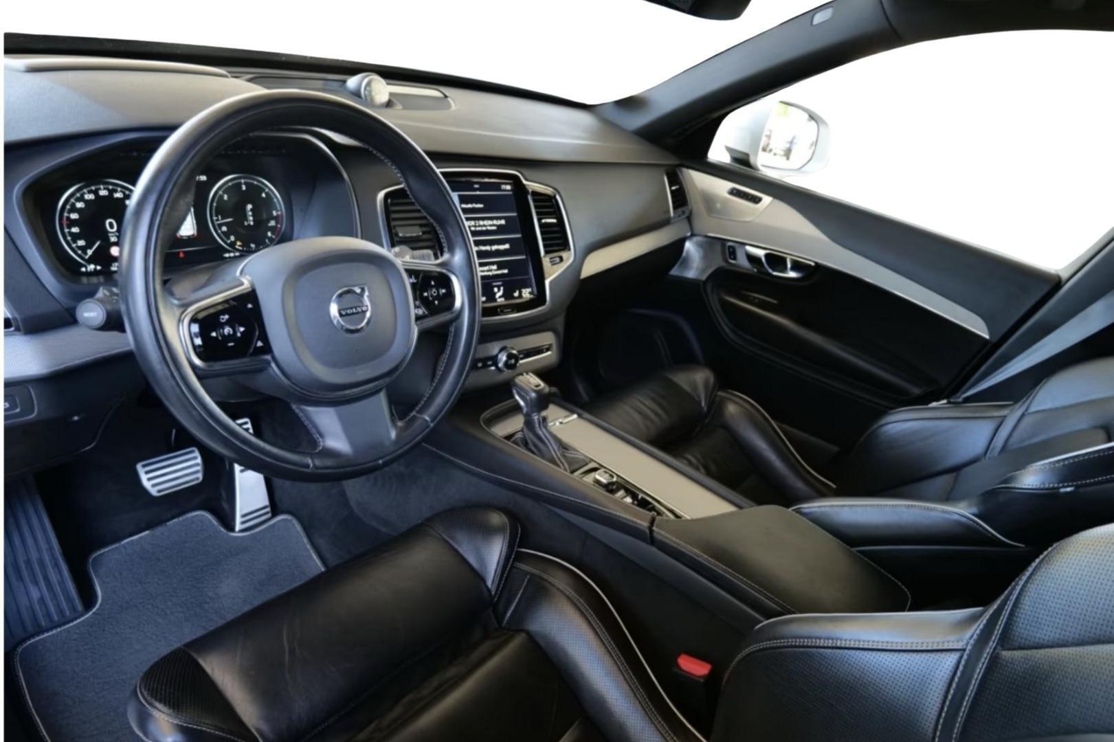 VOLVO XC90 2016