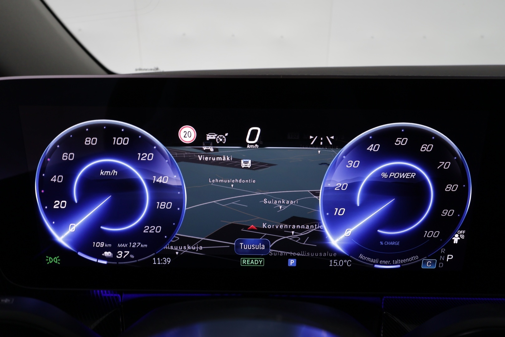 MERCEDES-BENZ EQV 2025