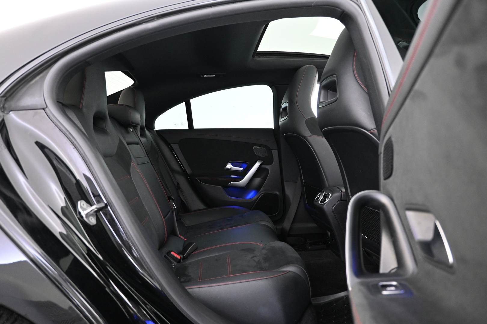 MERCEDES-BENZ CLA 2022