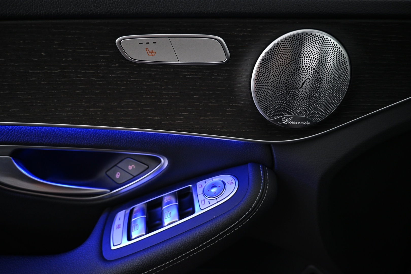 MERCEDES-BENZ C 2019