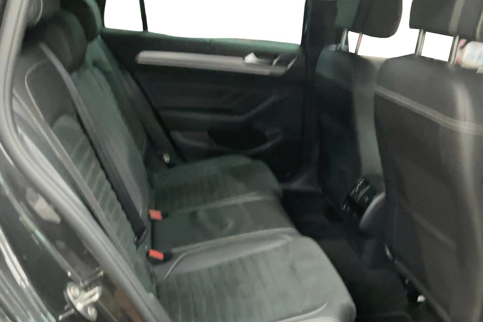 VOLKSWAGEN Passat 2021