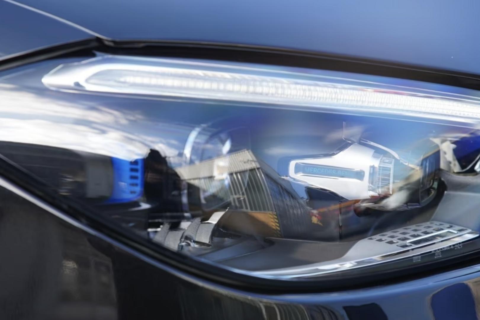 MERCEDES-BENZ C 2023