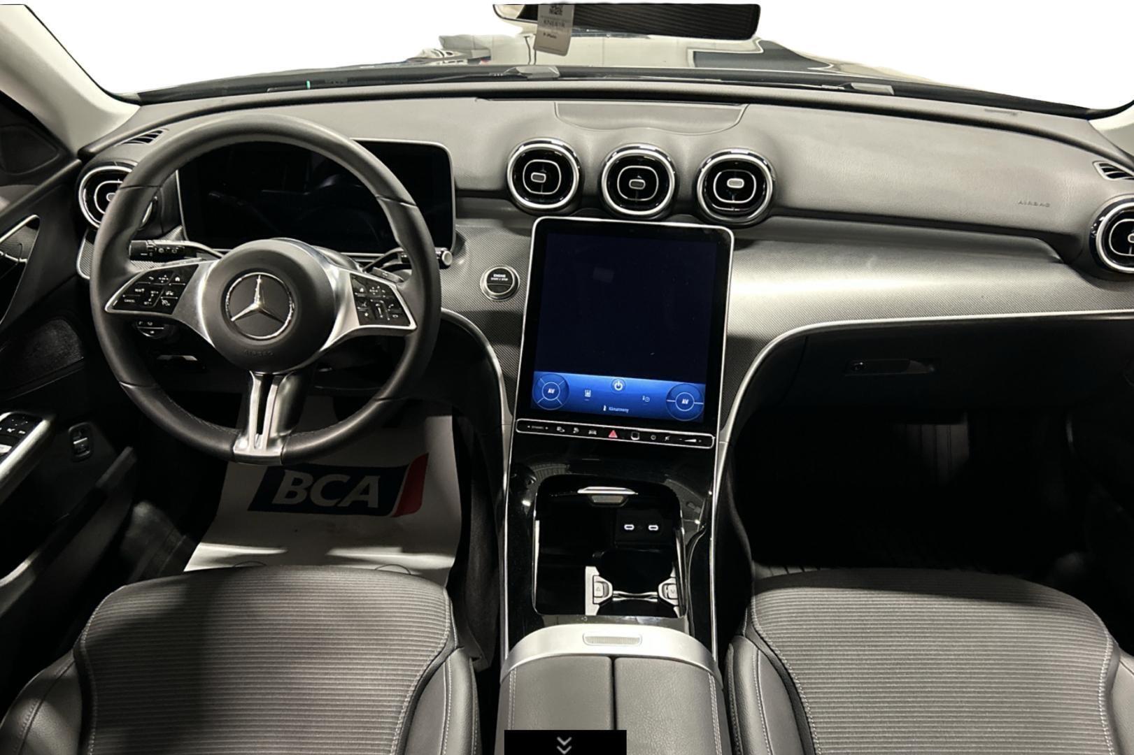 MERCEDES-BENZ C 2025