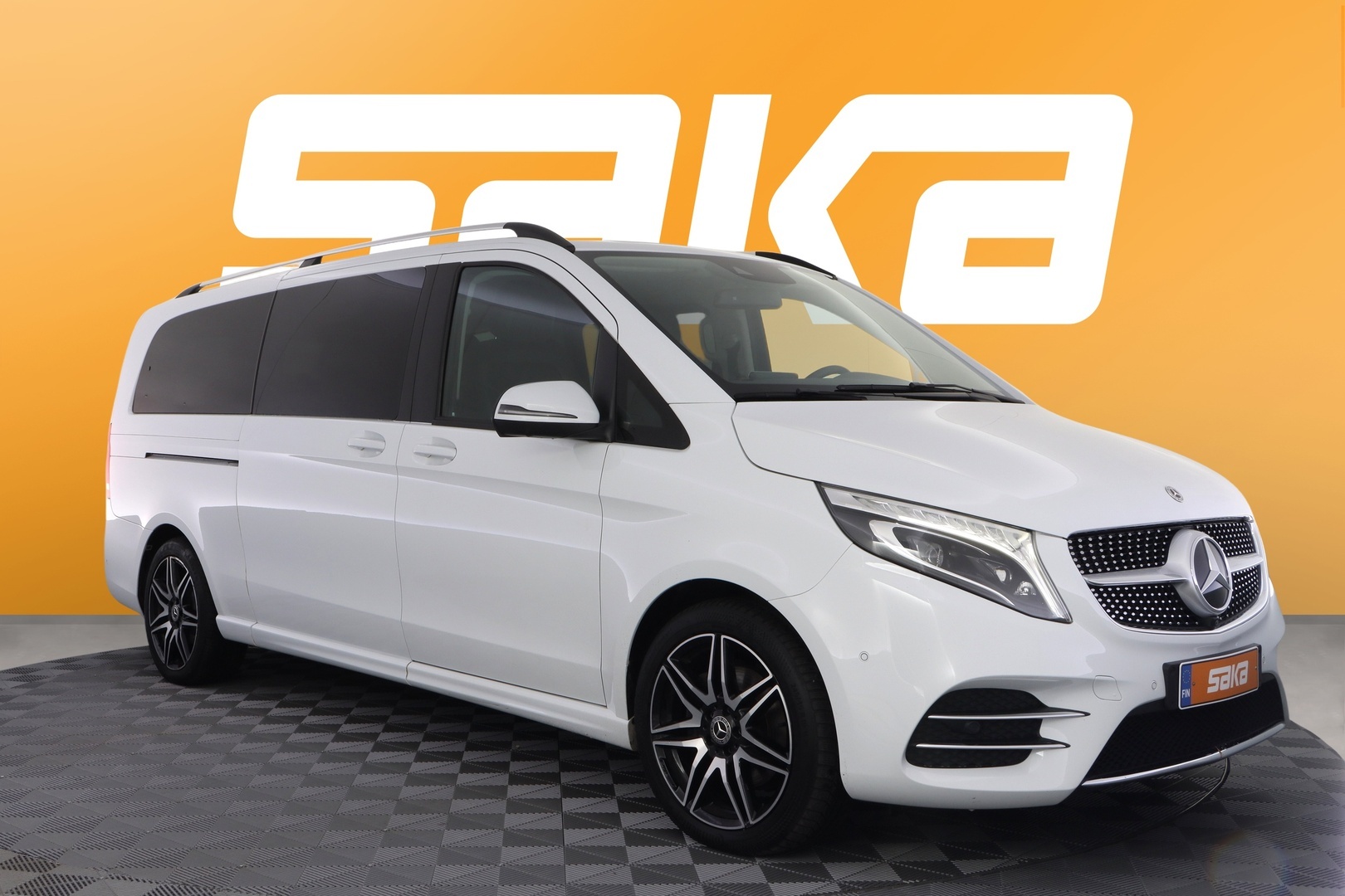 MERCEDES-BENZ V 2019