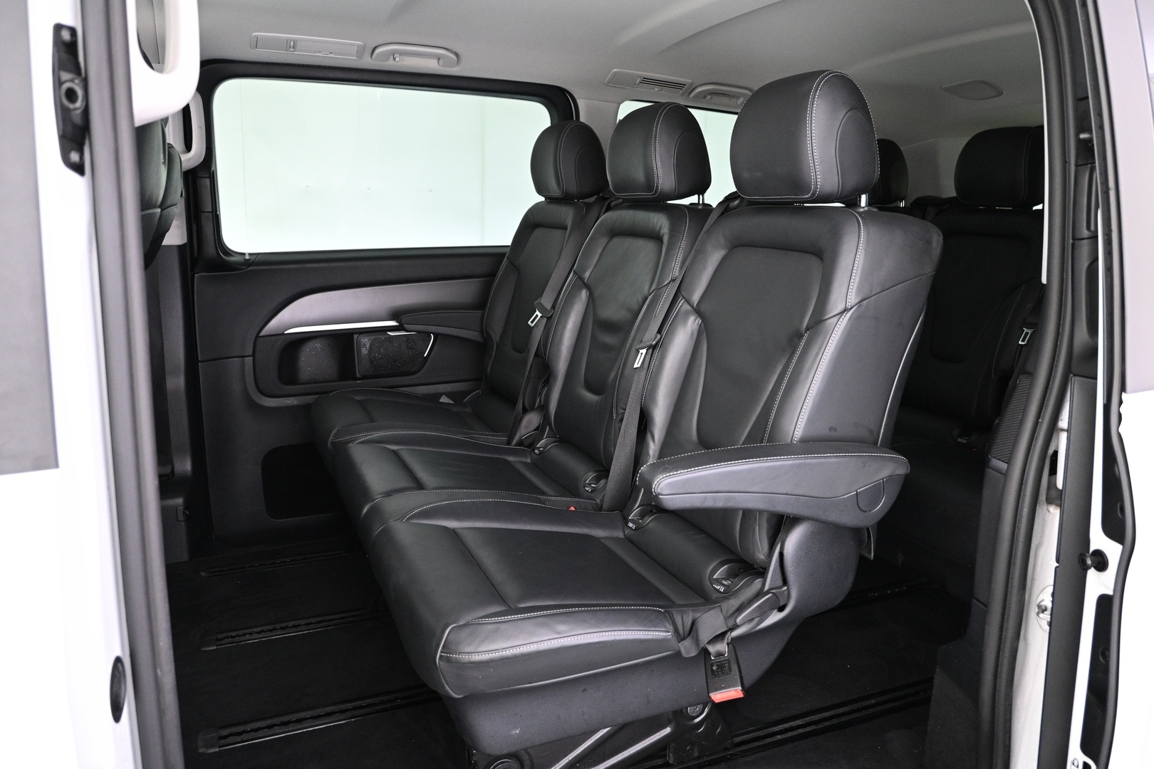 MERCEDES-BENZ V 2019