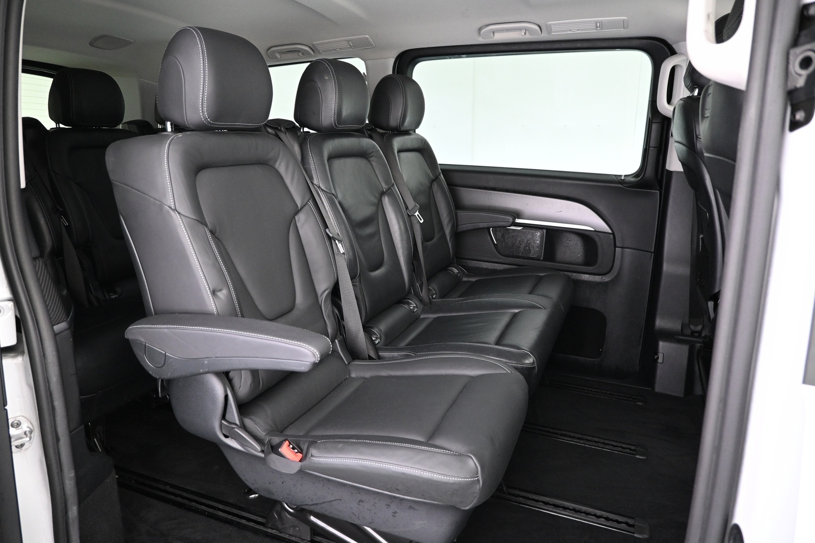 MERCEDES-BENZ V 2019