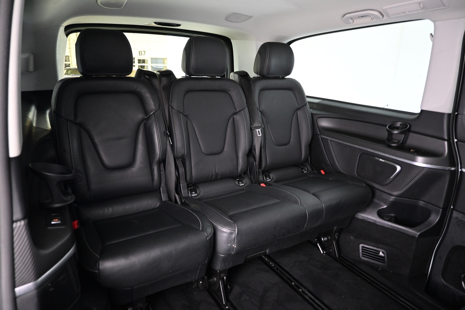 MERCEDES-BENZ V 2019