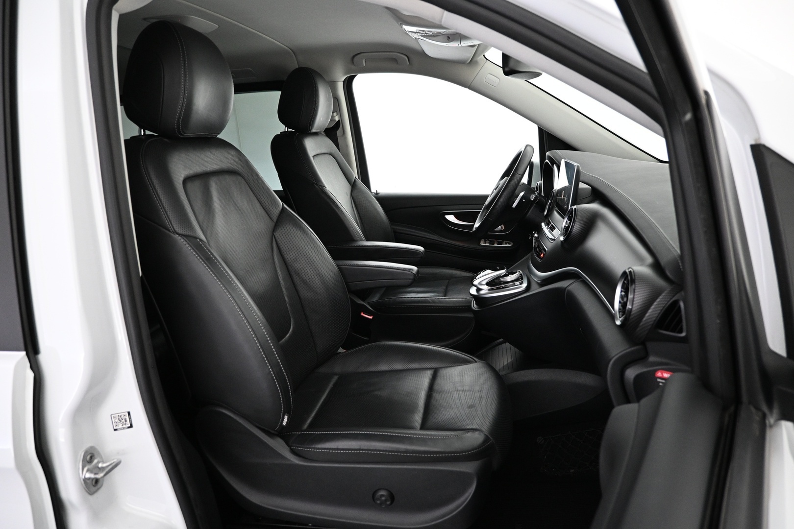 MERCEDES-BENZ V 2019