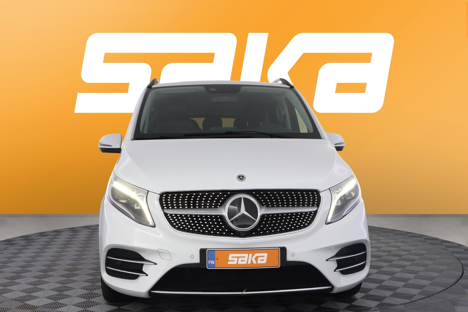 MERCEDES-BENZ V 2019