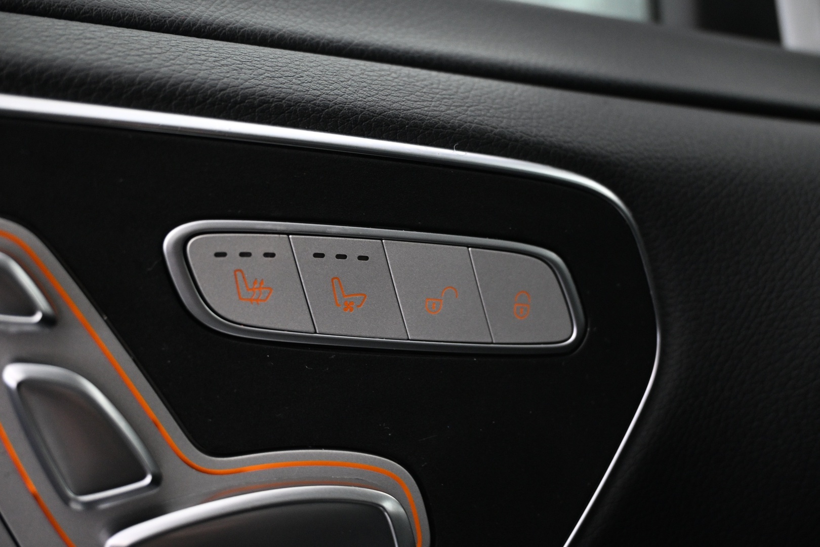 MERCEDES-BENZ V 2019