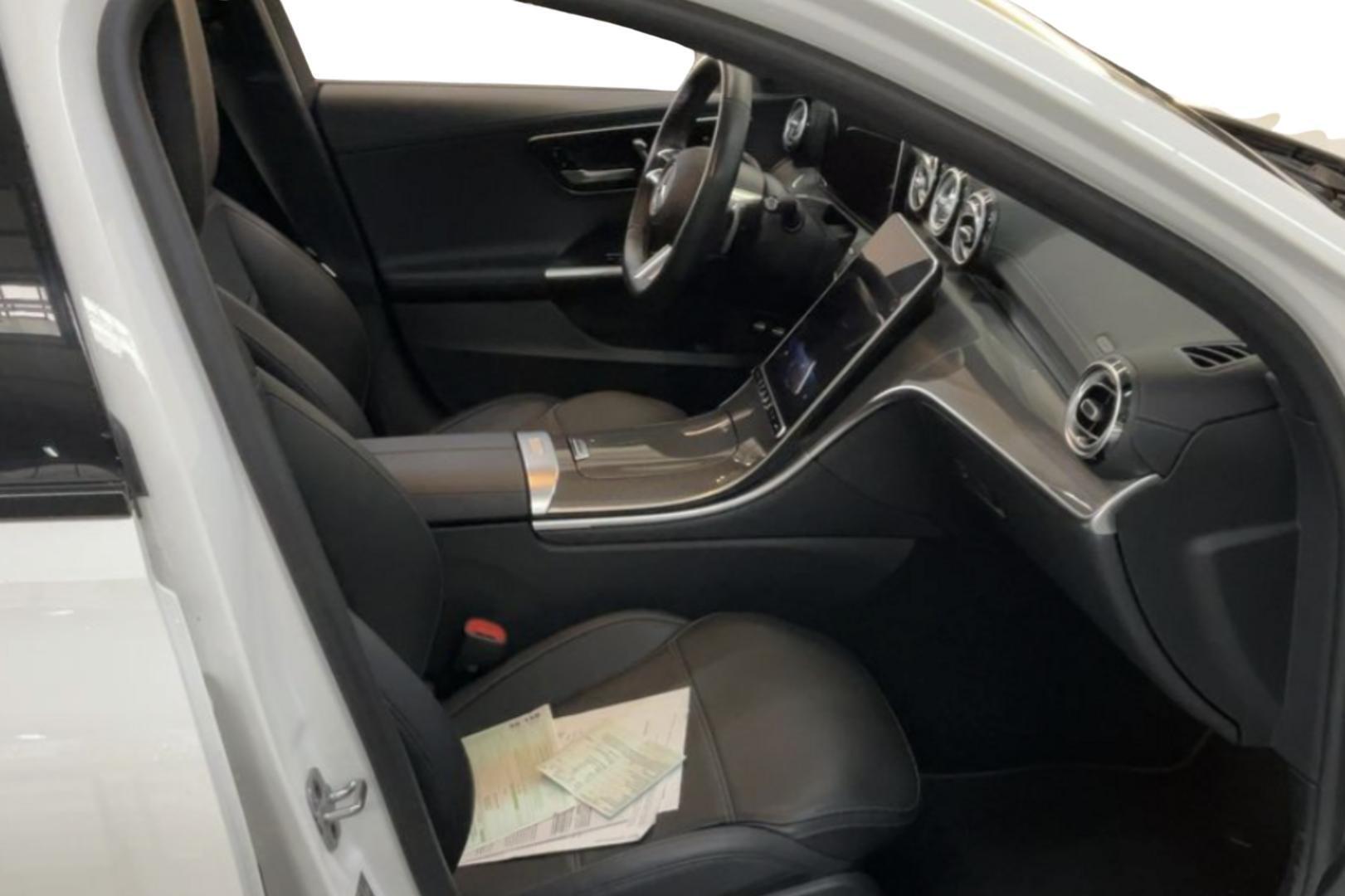 MERCEDES-BENZ C 2023