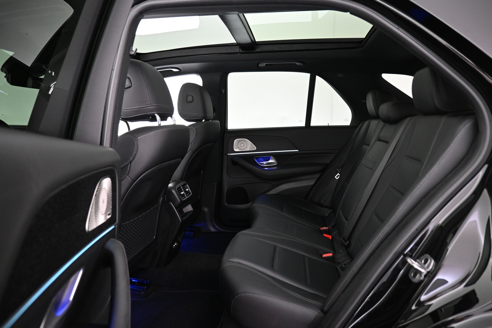 MERCEDES-BENZ GLE 2025