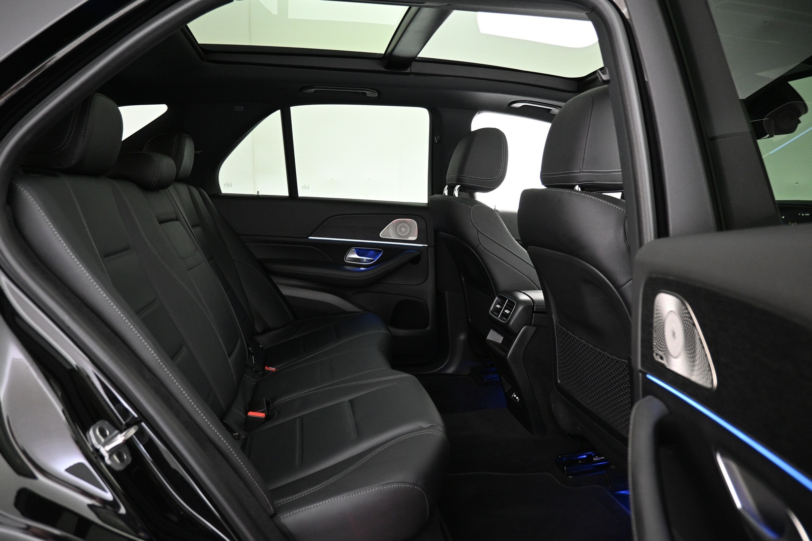 MERCEDES-BENZ GLE 2025