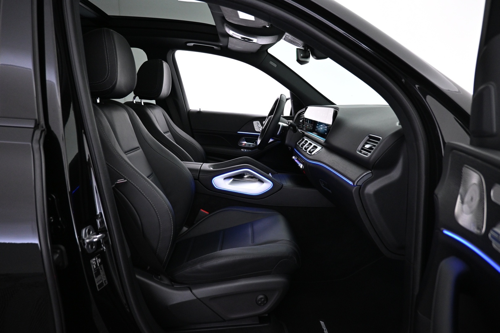 MERCEDES-BENZ GLE 2025
