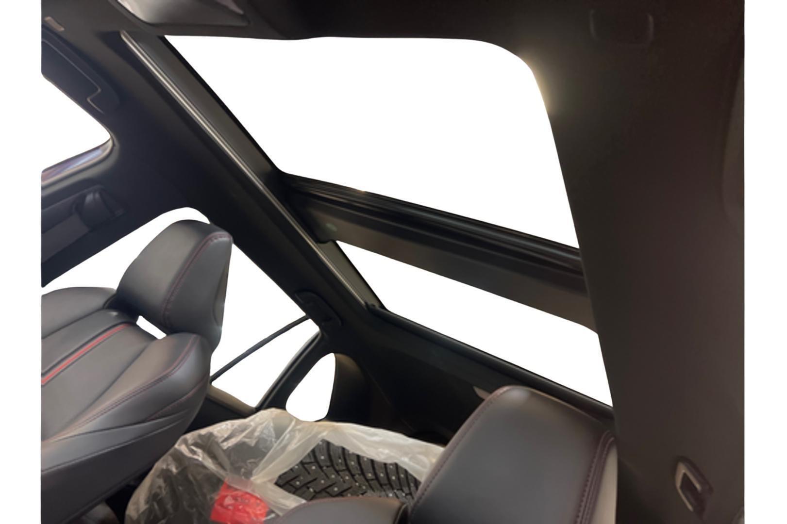 TOYOTA RAV4 Plug-in 2024