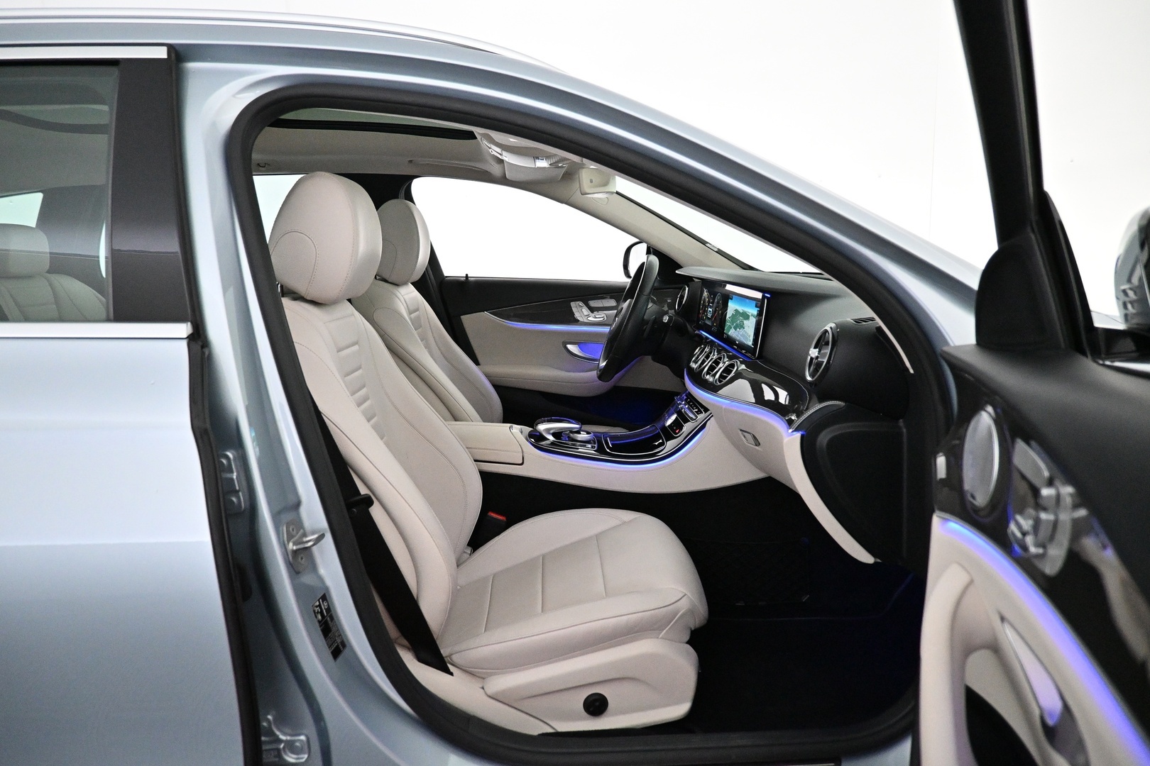 MERCEDES-BENZ E 2017