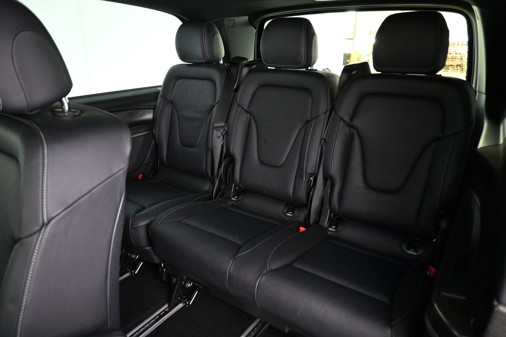 MERCEDES-BENZ EQV 2021