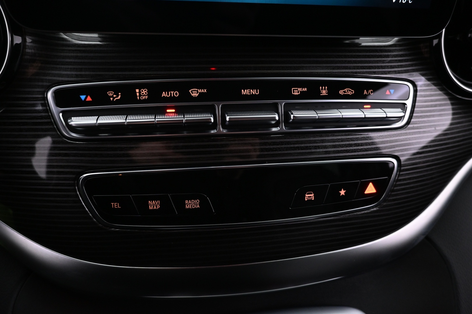 MERCEDES-BENZ EQV 2021