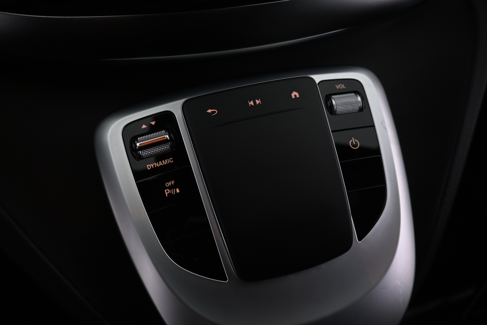 MERCEDES-BENZ EQV 2021