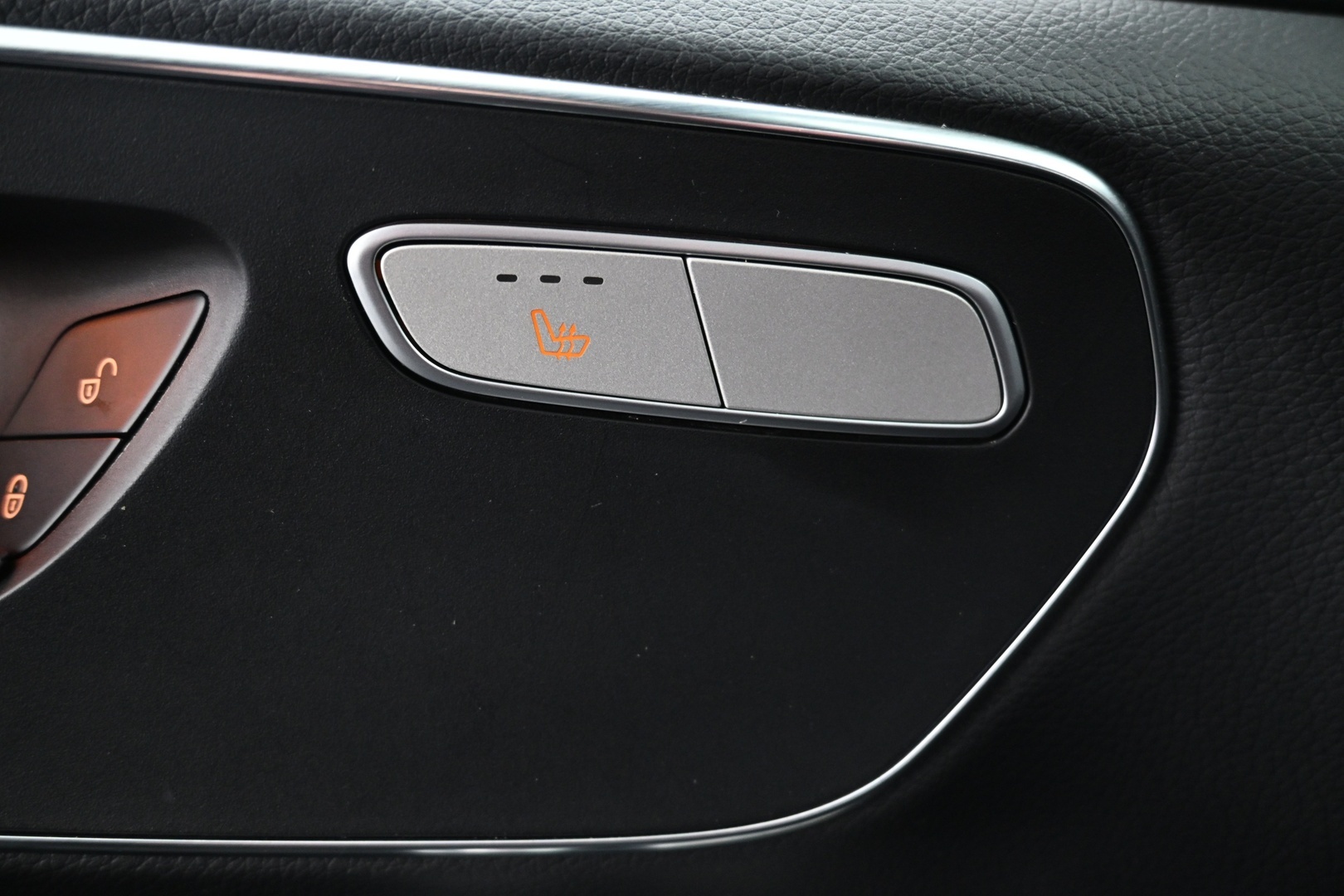 MERCEDES-BENZ EQV 2021