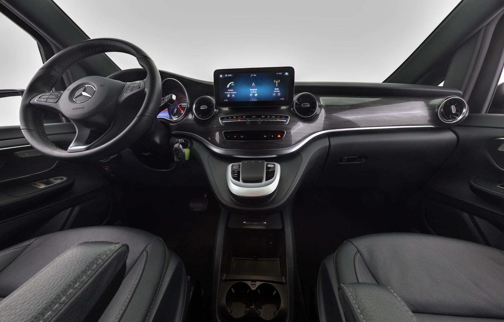 MERCEDES-BENZ EQV 2021