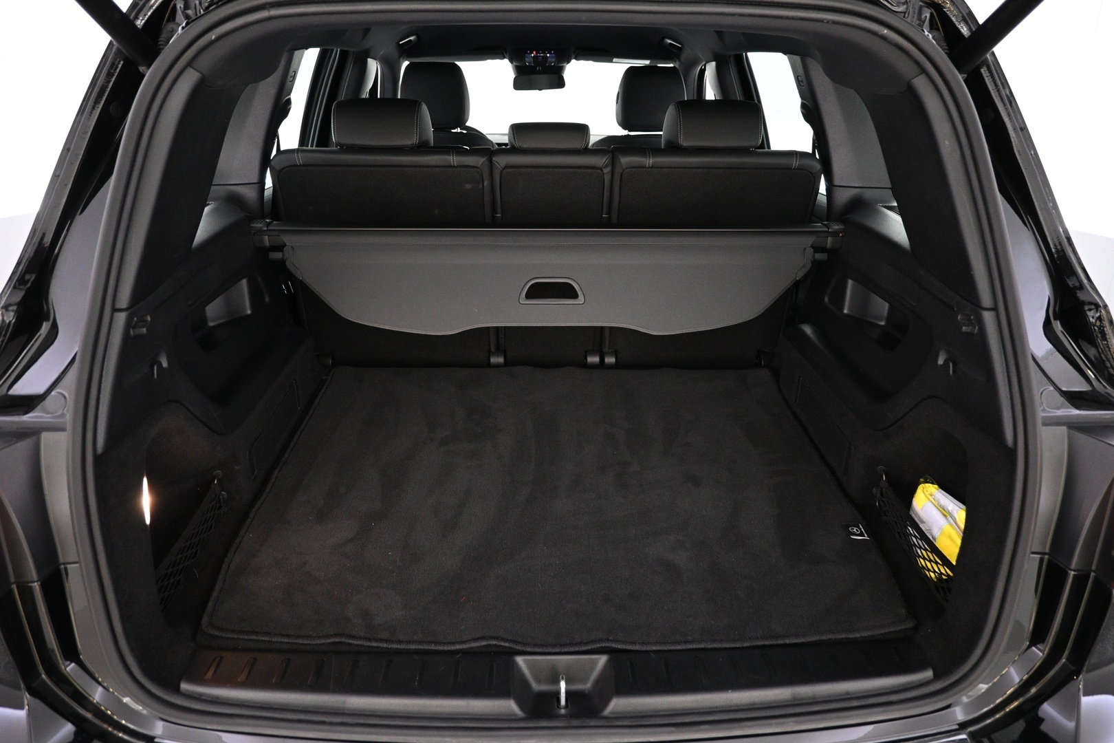 MERCEDES-BENZ EQB 2025