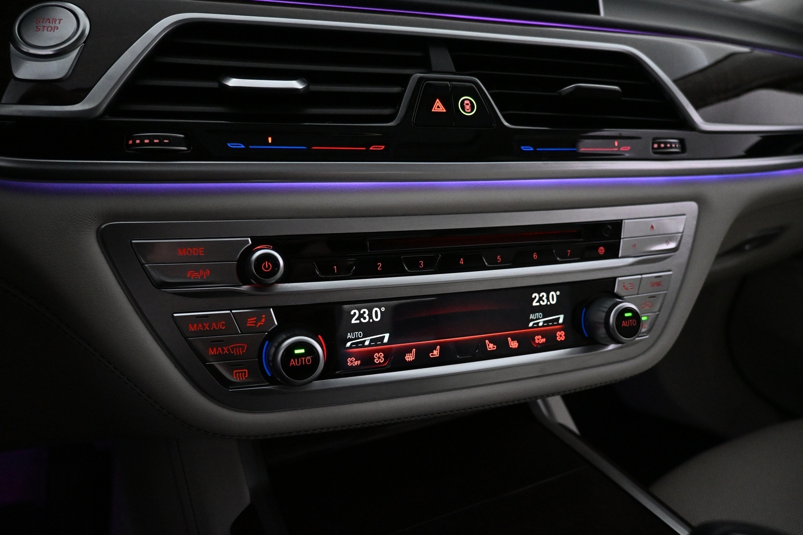 BMW 740 2018