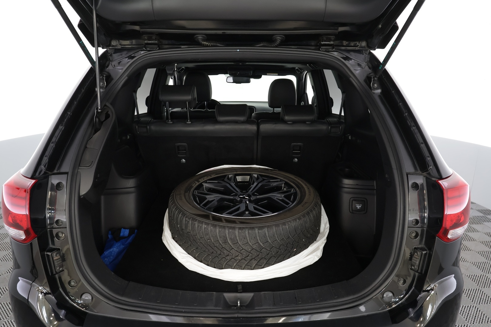 MITSUBISHI Outlander PHEV 2020