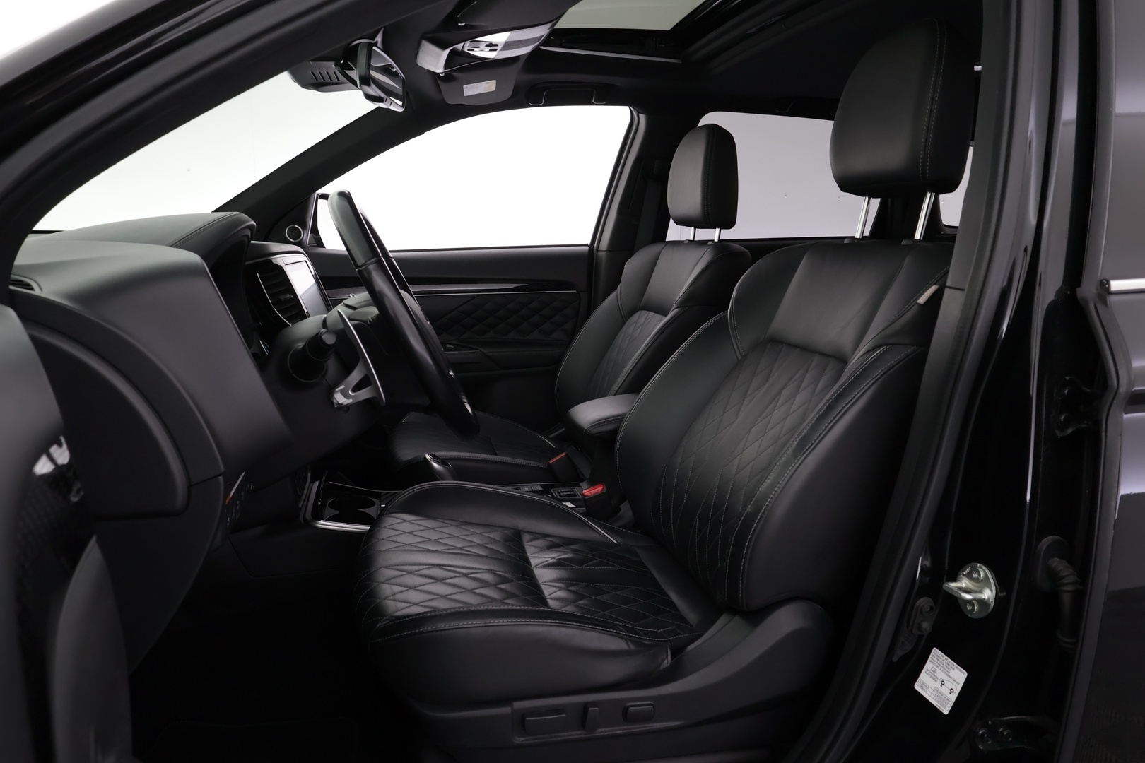 MITSUBISHI Outlander PHEV 2020