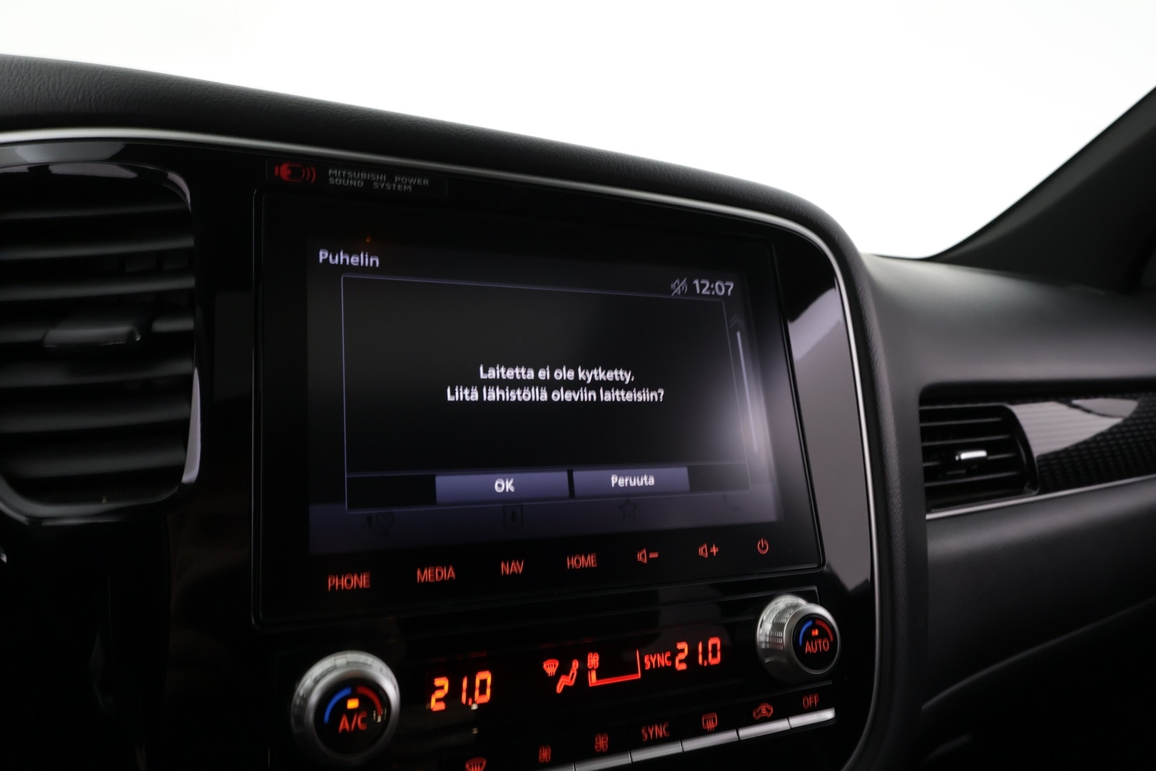 MITSUBISHI Outlander PHEV 2020