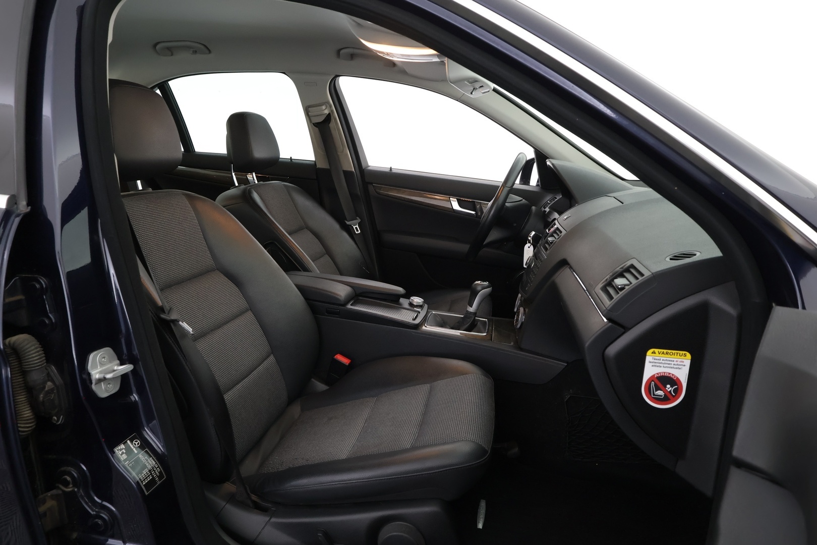 MERCEDES-BENZ C 2009