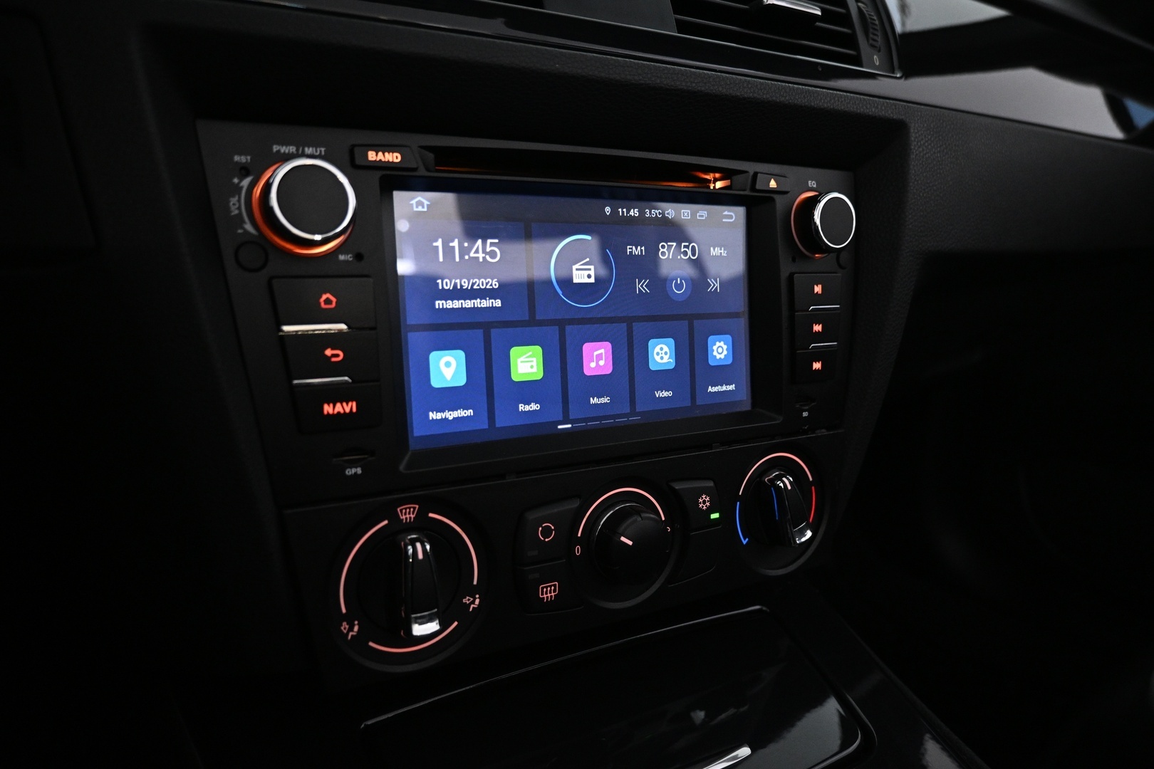 BMW 320 2009