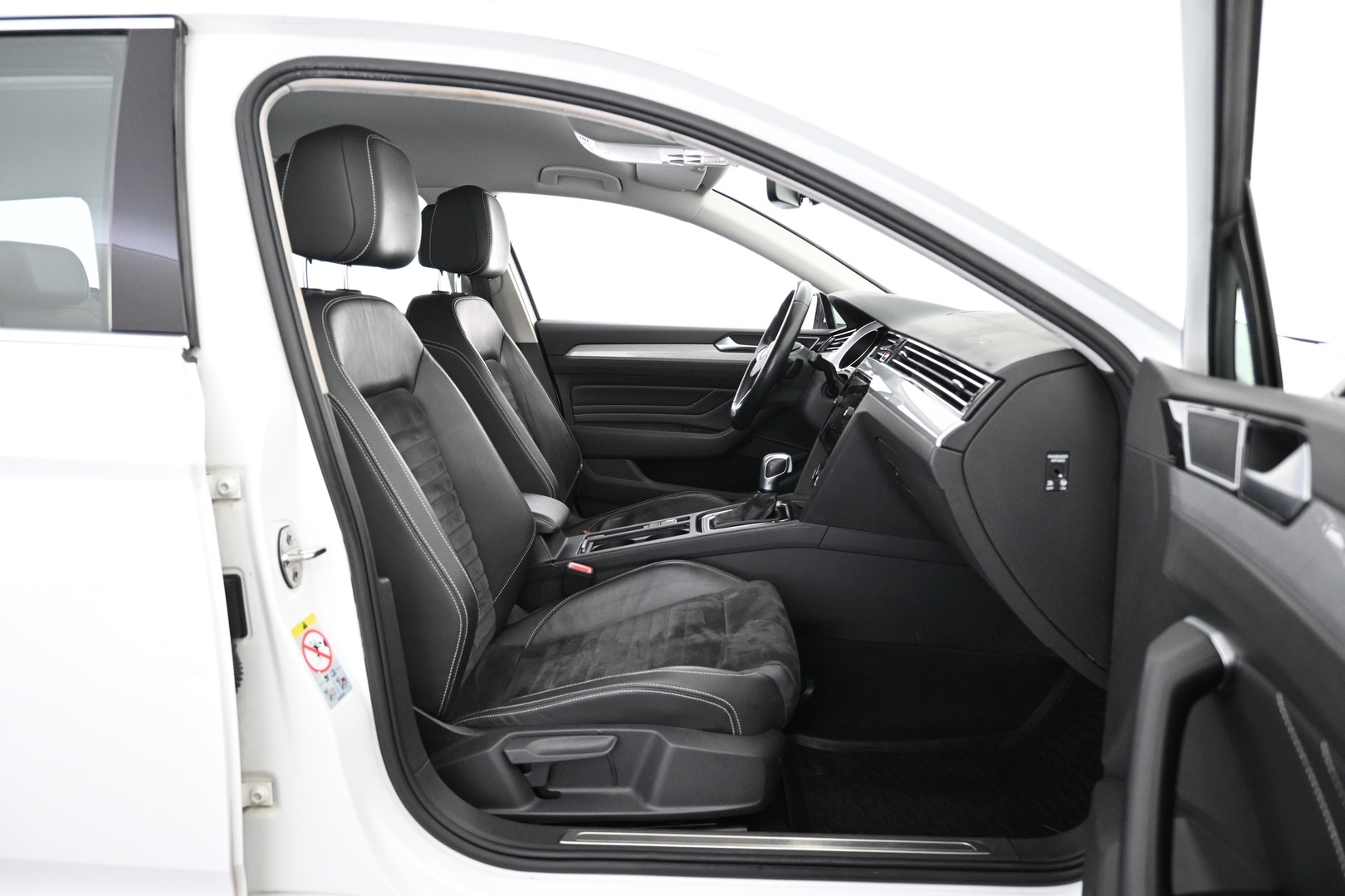 VOLKSWAGEN Passat 2020