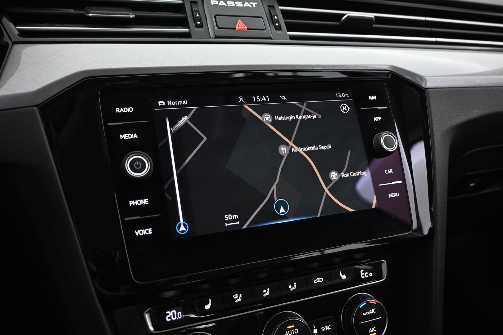 VOLKSWAGEN Passat 2020