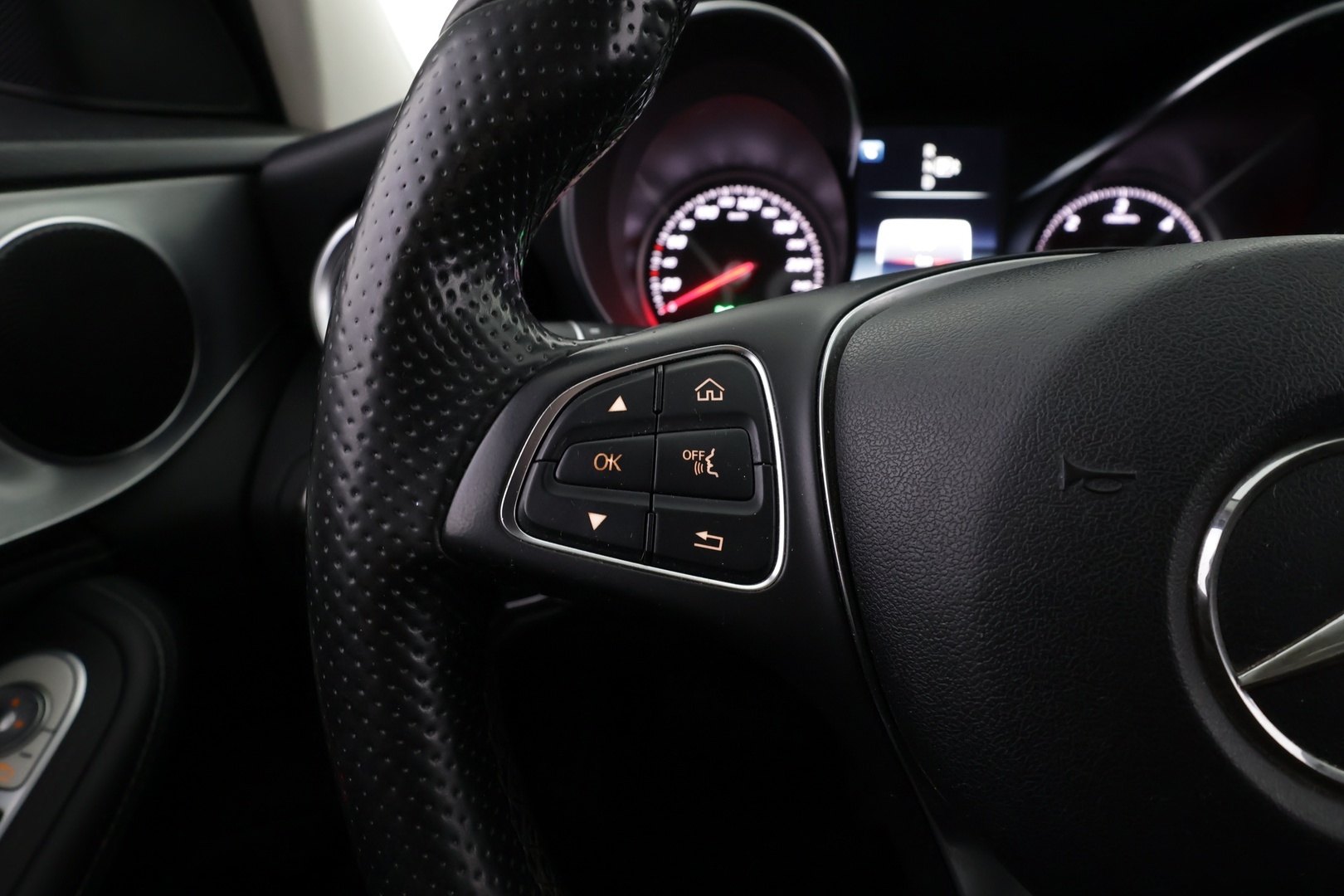 MERCEDES-BENZ C 2014