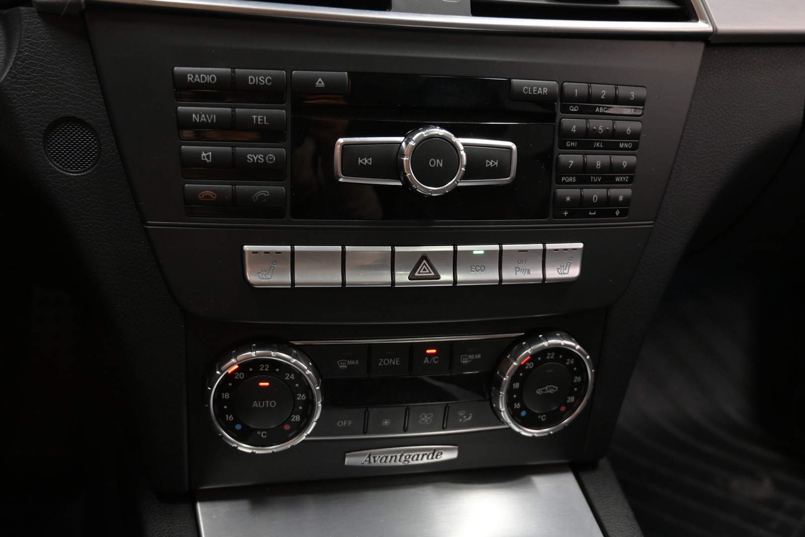 MERCEDES-BENZ C 2011