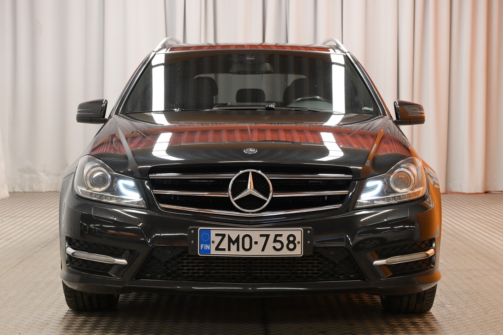 MERCEDES-BENZ C 2011