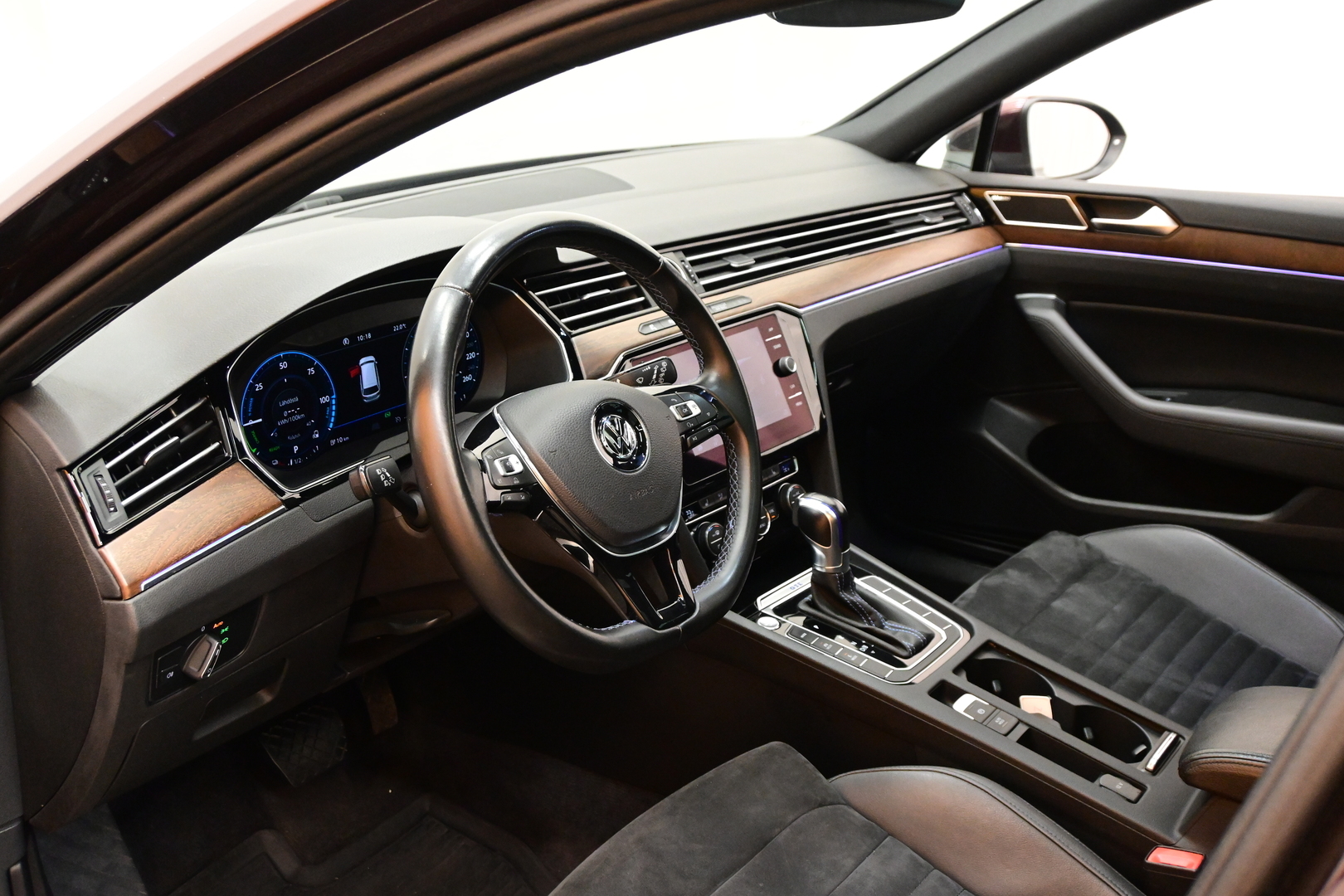 VOLKSWAGEN Passat 2018